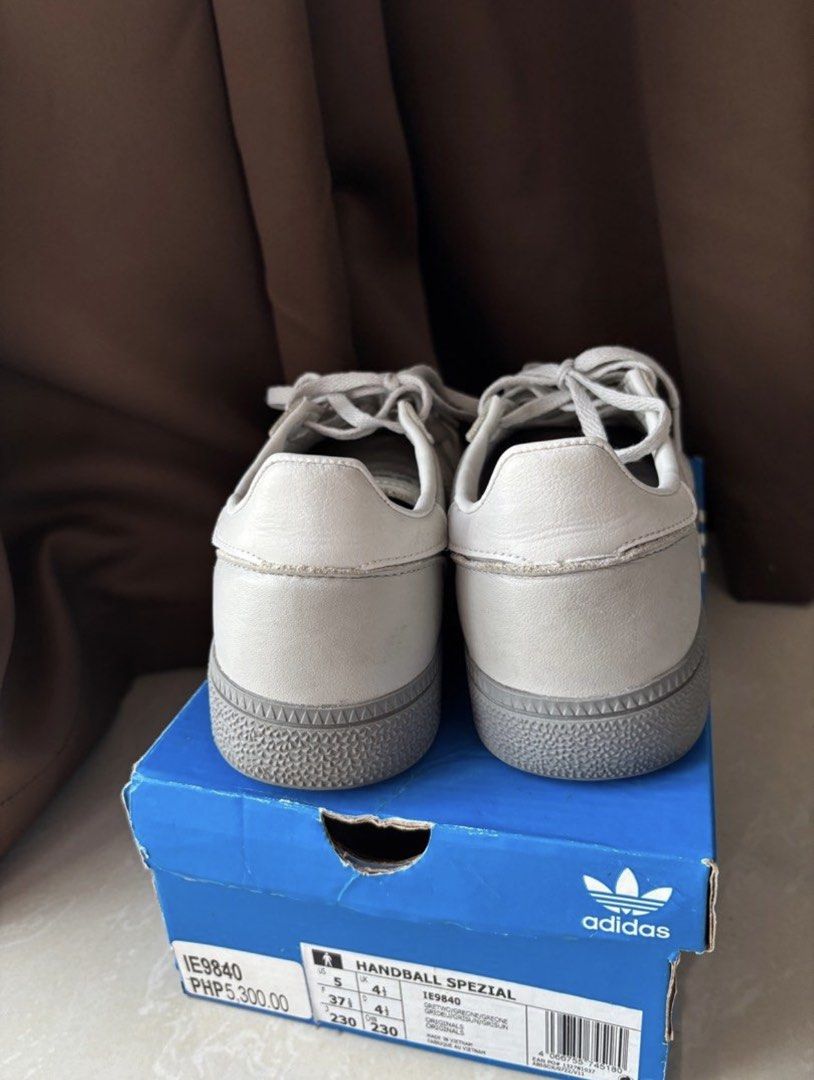 Adidas Handball Spezial Grey Size US 5 (Category: Sneakers) located in Mandaluyong City. Submitted by vitcee (Listing ID 1465200675, Image 3). Description: - Brand: Adidas - Model: Handball Spezial - Colorway: Grey and White - Size: US 5 / UK 3.5 / EU 37.5 - Condition: Mint Condition - Inclusions: Original blue Adidas shoebox.