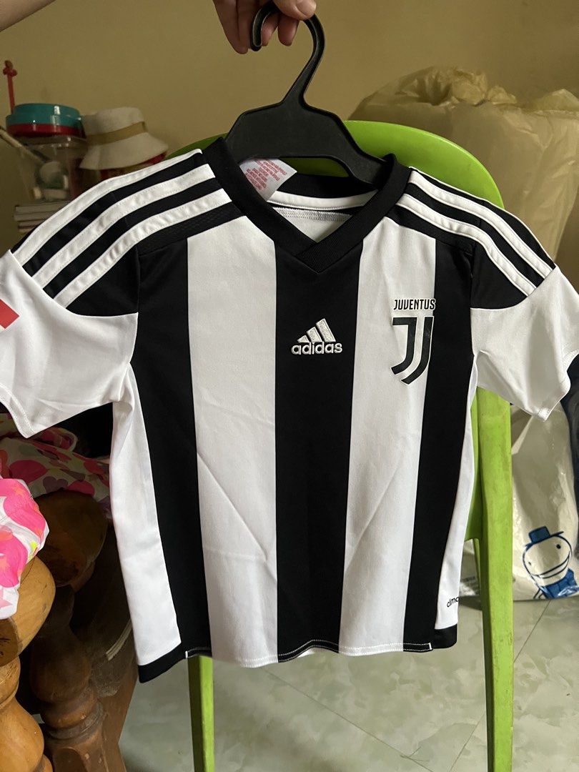 Adidas Juventus set (Category: Babies & Kids Fashion) located in Imus. Submitted by labella.mnl (Listing ID 1465273811, Image 2). Description: 1500 for the whole thing Shorts is brand new with tag Top used once .