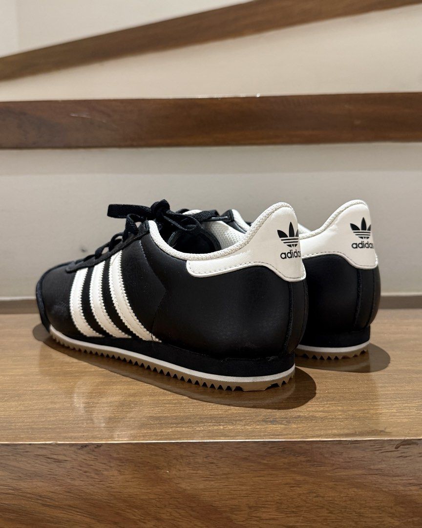 adidas K74 black / white / gum (Category: Sneakers) located in Quezon City. Submitted by siomyka (Listing ID 1465308933, Image 2). Description: 👟 adidas K74 shoes black / white 🛍️ no box! impulse purchase from australia 📏 24.5cm / US 6 1/2 / UK 6 / EUR 39 1/3. i’m usually a size 8 and this fits me very comfortably!! 🔁 worn less than 5 times!! in very good condition :) ❇️ rfs: not my style and color huhu ⚠️ if you need more photos, just messag