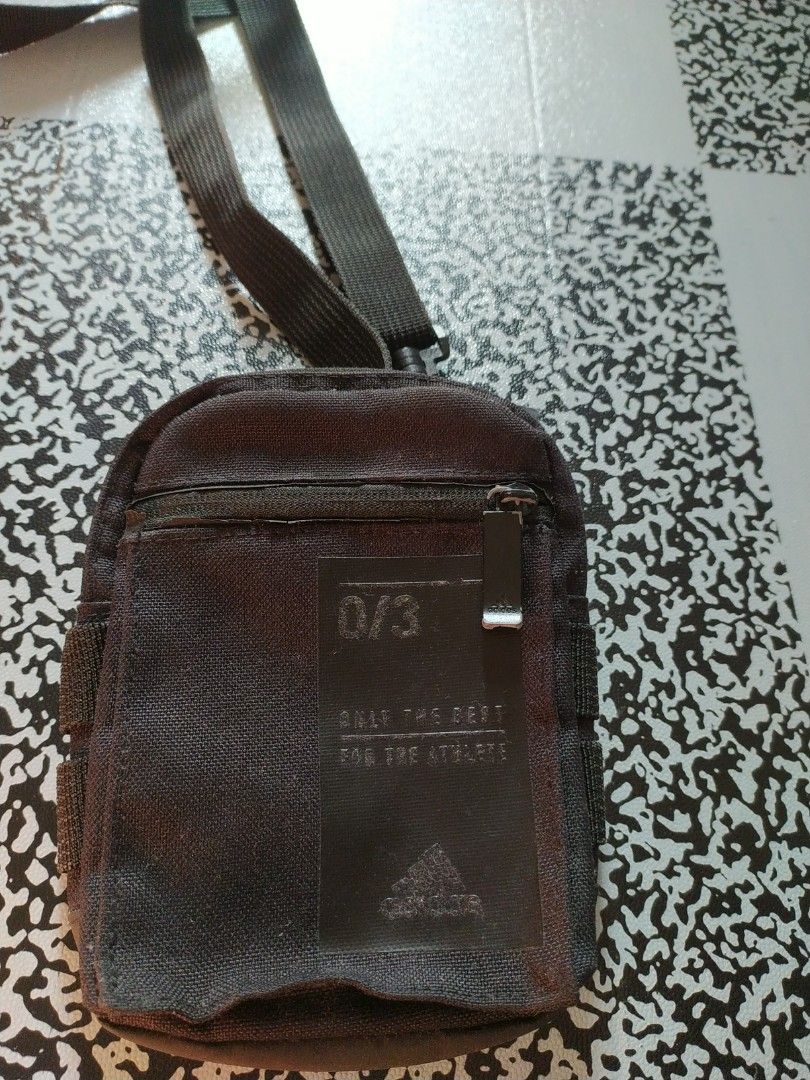 Adidas sling bag (Category: Sling Bags) located in Manila. Submitted by timtam04 (Listing ID 1465379847, Image 1). Description: .