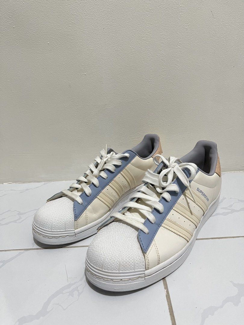 Adidas Superstar Sneakers Shoes (Category: Sneakers) located in Angeles City. Submitted by crsbunny (Listing ID 1465304924, Image 1). Description: decluttering still good condition no issue di nag babakbak next slide po yung size ₱3,000 each. still negotiable 📍ANGELES CITY PAMPANGA.