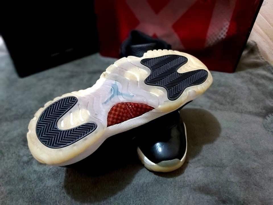 Air Jordan 11 Retro (Authentic) (Category: Sneakers) located in Quezon City. Submitted by ihaveabz (Listing ID 1465376912, Image 3). Description: Air Jordan 11 Retro - 100% Authentic - Used once only (Light use) - See pics for the size. - Feel free to message for the more pictures and details - Slightly negotiable - RFS: Decluttering - Can do meet ups for sure buyer.