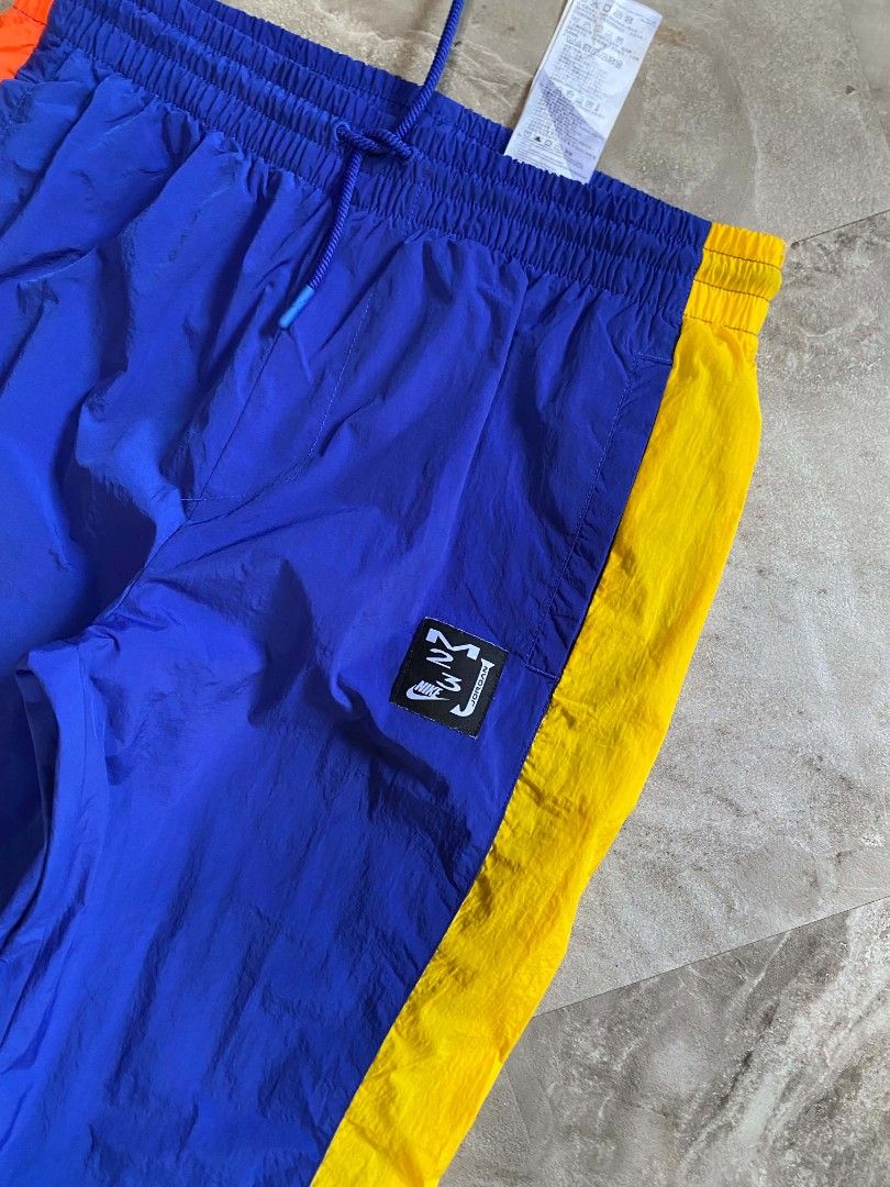 AIR JORDAN WOVEN JOGGER (Category: Joggers) located in Butuan. Submitted by jcuabs (Listing ID 1465287659, Image 2). Description: excellent to new condition no issues, need wash only 9.5 or better color rate size xl youth, can fit 28-32 adult .