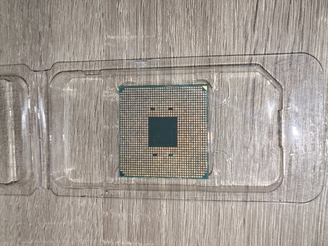 AMD Ryzen 5 3400G Processor (Category: Desktops) located in Taguig. Submitted by swiftmountain.9f7236 (Listing ID 1465335375, Image 3). Description: - Item: AMD Ryzen 5 3400G Desktop Processor (AM4 Socket) - Graphics: Includes powerful integrated graphics (great for budget gaming without a GPU) - Condition: Excellent, pins are completely straight and clean - Packaging: Comes with original outer box and plastic clamshell -No cooler included - Reas