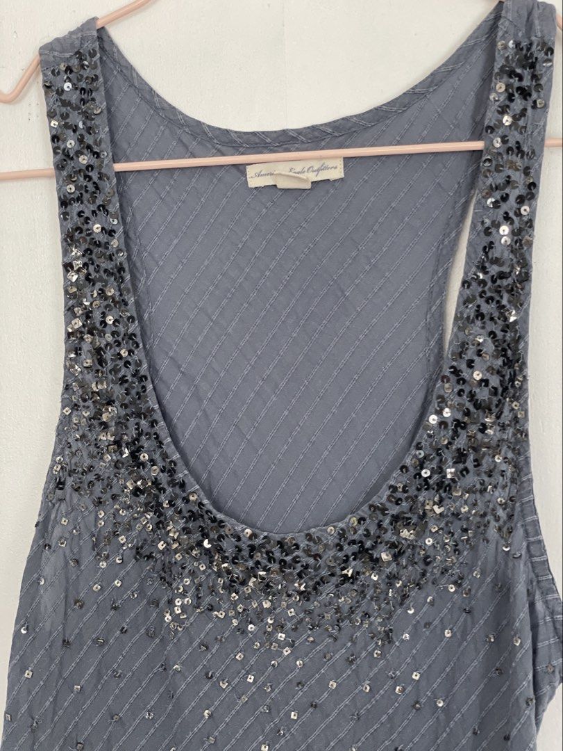 American Eagle Beaded Sleeveless Top (Category: Sleeveless) located in Tuguegarao City. Submitted by ziggerryy (Listing ID 1465372017, Image 3). Description: No flaws. No holes Fits S-M.