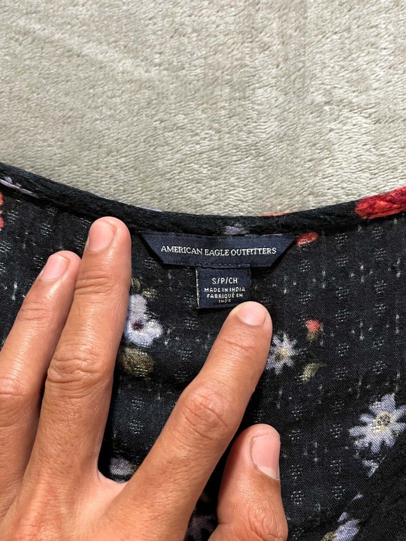 American eagle outfitters (Category: Activewear) located in Manila. Submitted by zenwind_3cdc42 (Listing ID 1465190899, Image 3). Description: American Eagle women's • Excellent Condition • No issue • add ship via j&t • Authentic.