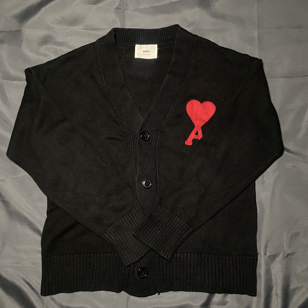 Ami Cardigan (Category: Coats, Jackets and Outerwear) located in Bacolod City. Submitted by junked.thrifts (Listing ID 1465284348, Image 2). Description: Authentic Size L Asnew 9.8 Color Rate 23x26.