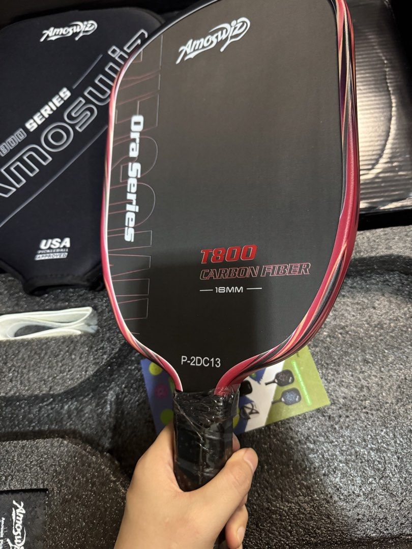 Amoswiz pickleball paddle (Category: Racket and Ball Sports) located in Manila. Submitted by jovannah (Listing ID 1465196099, Image 2). Description: .