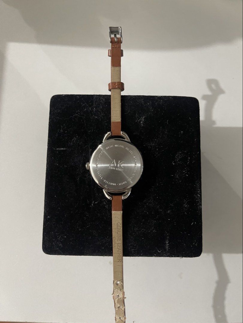 Anne Klein Genuine Leather Watch (Category: Women's Watches) located in Quezon City. Submitted by luckylavishdeclutter (Listing ID 1465266639, Image 2). Description: See pics for authenticity and issues. Working Usually retails around 8k slightly nego for sure buyer! Original Leather.