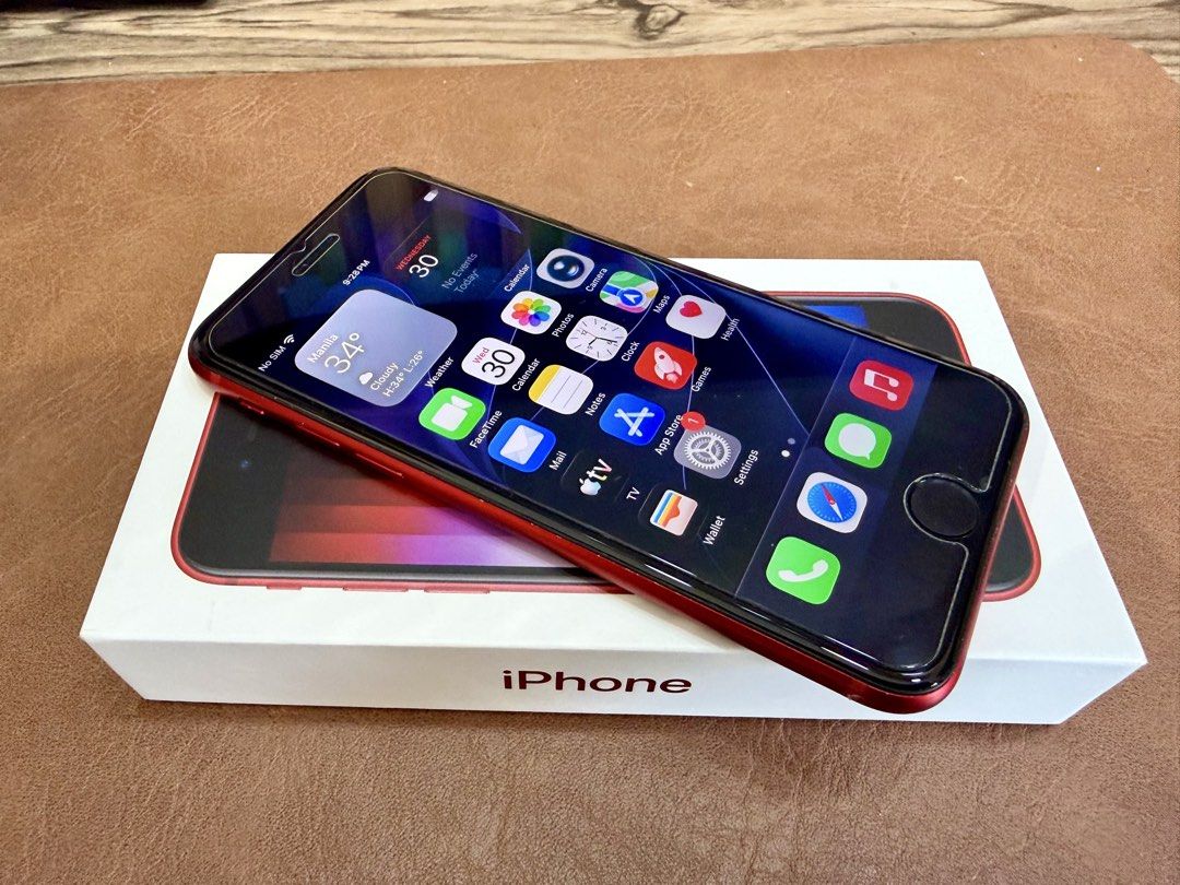 Apple iPhone SE 3rd generation 2022 64GB Red (Category: iPhone SE Series) located in Quezon City. Submitted by jepgadgets (Listing ID 1465207078, Image 2). Description: FOR SALE: -101% Original/Legit Apple iPhone -Model: iPhone SE 3rd gemeration -Model Number: MMXH3ZP/A; Model A2783 -latest iOS 27 -color: Product RED -storage: 64GB -Battery Maximum capacity: 83% -aesthetics: 9/10 smooth -functionality: PERFECT working condition -no repair, never 