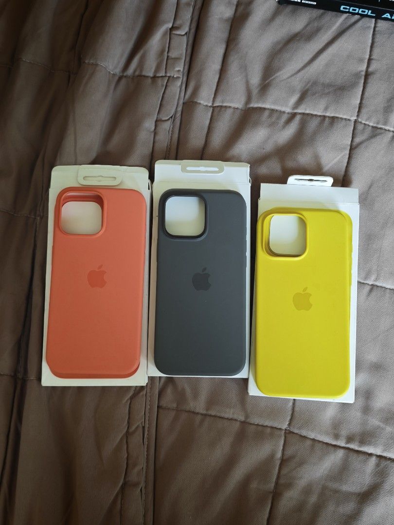 Apple Silicone Cases - 16promax (Category: Cases & Sleeves) located in Caloocan City. Submitted by vic2489 (Listing ID 1465218672, Image 1). Description: 500 each. take all 1200 original apple silicone case, bought 3390 per case.