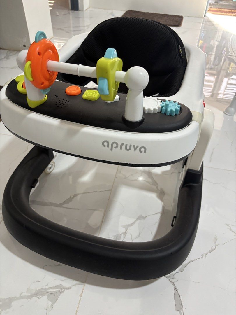 APRUVA BABY WALKER (Category: Other Kids Furniture) located in General Trias. Submitted by customwoodwork (Listing ID 1465189683, Image 2). Description: Saglit lang nagamit ni baby..