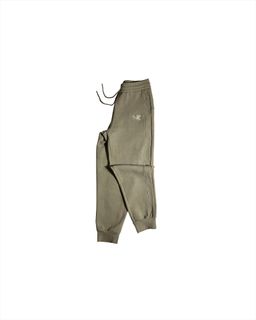 (Category: ) located in . Submitted by premiumdept. (Listing ID 1465222772, Image 1). Description: .