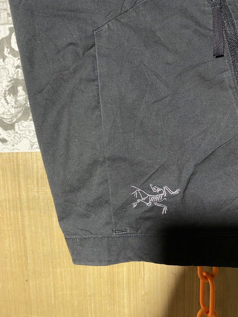 ARCTERYX SHORT (Category: Shorts) located in Cagayan de Oro. Submitted by thriftchubs (Listing ID 1465327532, Image 3). Description: FOR HIKE OR ANY ACTIVITIES 32 ON TAG 19 LENGHT 10 LEG OP CHECK AT YOUR OWN RISK EXCELLENT CONDI FRESH FROM BALE +SF.