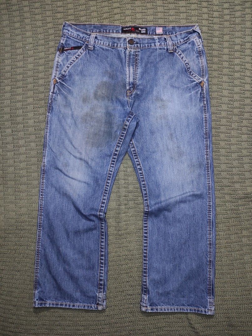 ARIAT CARPENTER PANTS (Category: Jeans) located in Las Pinas. Submitted by jeusmanlangit (Listing ID 1465219019, Image 2). Description: ARIAT CARPENTER PANTS DIMES: W: 38 L: 40 HEM: 10 ISSUE: STAIN SA HARAP KITA SA PIC 550 PESOS LANG DM📩.