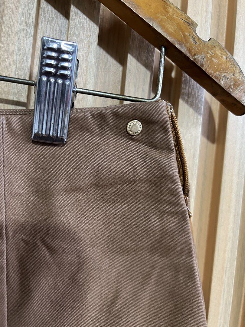 Armani exchange (Category: Skirts) located in Lipa City. Submitted by thyra06 (Listing ID 1465232662, Image 3). Description: A/X good as new size 28/29.