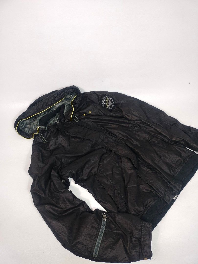 Armani GA Vintage Windbreaker (Category: Coats, Jackets and Outerwear) located in Manila. Submitted by callmetin (Listing ID 1465297043, Image 3). Description: Condition : Verygood Size : Small Dimension 👇 Chest : 21 Lenght : 26 Shoulder : 17 Sleeve : 24 Issue : 2 snaplock Button Damage But may zipper naman sya . - Color: Black with vibrant yellow trim details on the hood and drawstrings - Lining: Breathable mesh lining inside for comfort - Bran