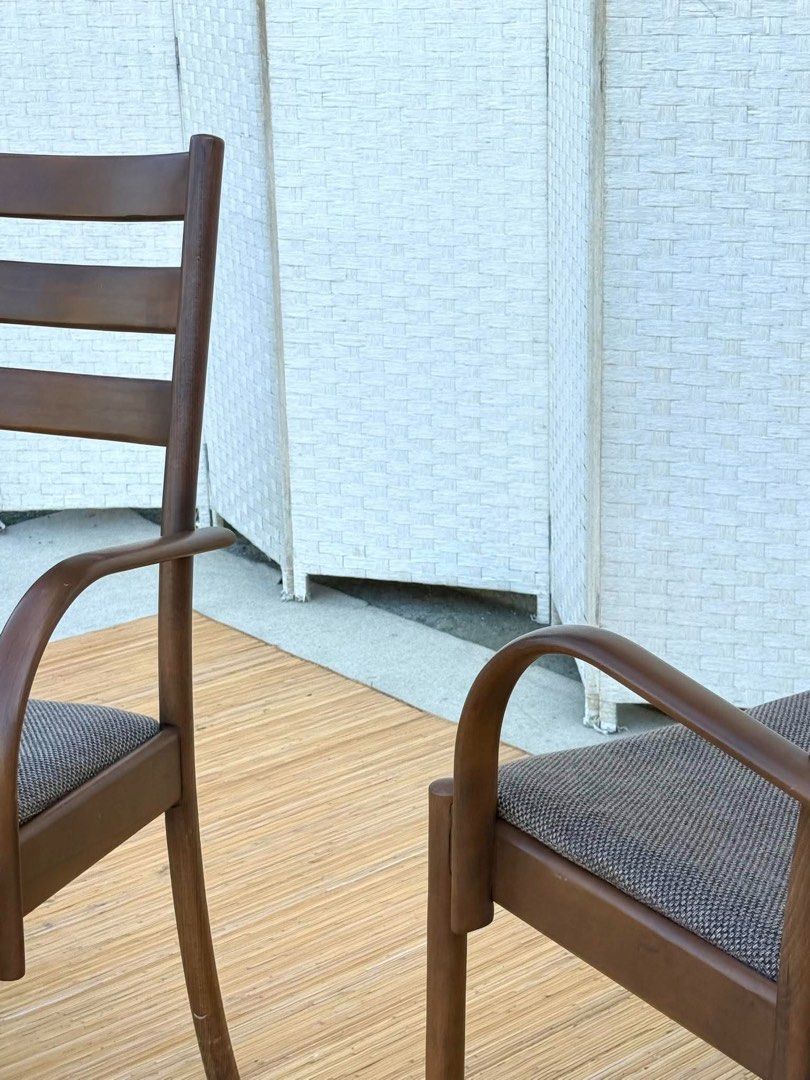 ARMCHAIR IN GOOD CONDITION (Category: Chairs) located in Manila. Submitted by jerichocal17856 (Listing ID 1465298433, Image 3). Description: JAPAN SURPLUS 2PCS NITORI FABRIC ARMCHAIR IN GOOD CONDITION SIZE: 17H x 20.5L x 16W inches.