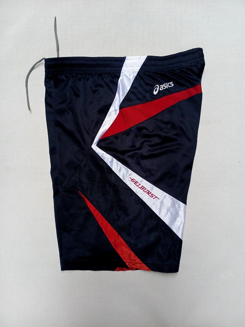 ASICS gelburst jersey shorts (Category: Shorts) located in Candelaria. Submitted by saorsa.thrift (Listing ID 1465306772, Image 1). Description: ASICS gelburst jersey shorts •Size: Large •Waist: 32-37 •Lenght: 23 •Condition: Excellent •Issue: None 🏷️ 450 + sf.