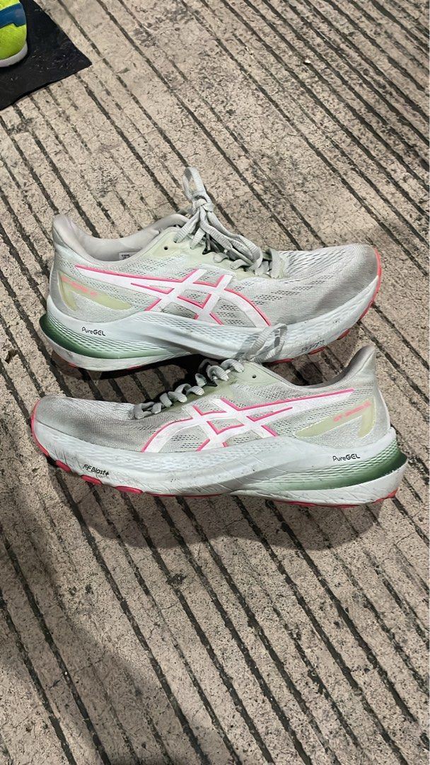 ASICS GT-2000 12 (Category: Sneakers) located in Cebu City. Submitted by _moore.ph (Listing ID 1465299379, Image 1). Description: ASICS GT-2000 12 in the Pure Aqua colorway Excellent Condition Size 7.5 / 39-40 / 24.5cm Original Pair Minor Sign of Usage Need wash DM if Interested📩.