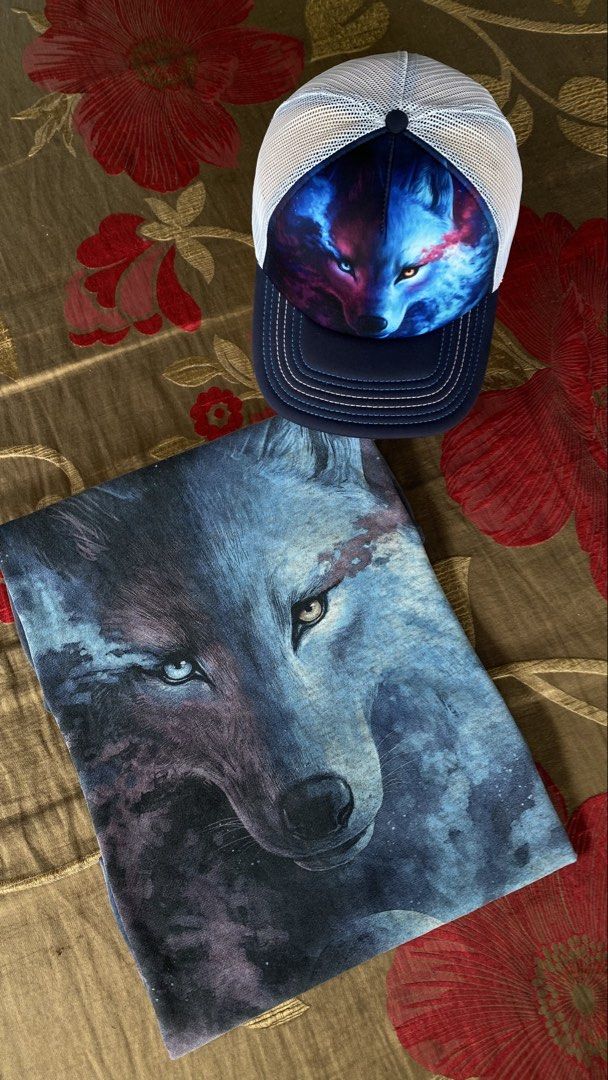 Aspack The mountain tees & hat (Category: Activewear) located in Balete. Submitted by shimien02 (Listing ID 1465249221, Image 1). Description: tees excellent condition color rate 9/10 large length 28 width 22 no issue hat asnew condition .