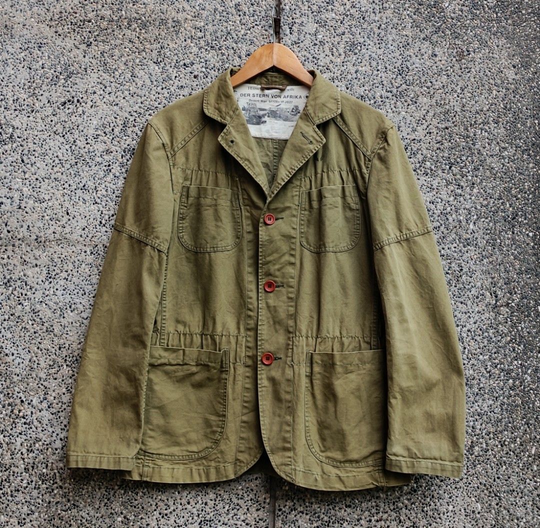 ASPESI BLU REPRO MILITARY JACKET (Category: Coats, Jackets and Outerwear) located in Davao. Submitted by st333tcartel (Listing ID 1465311198, Image 1). Description: Large Length 28.5 Width 20.5 Issue: Slight scratch check last pics..