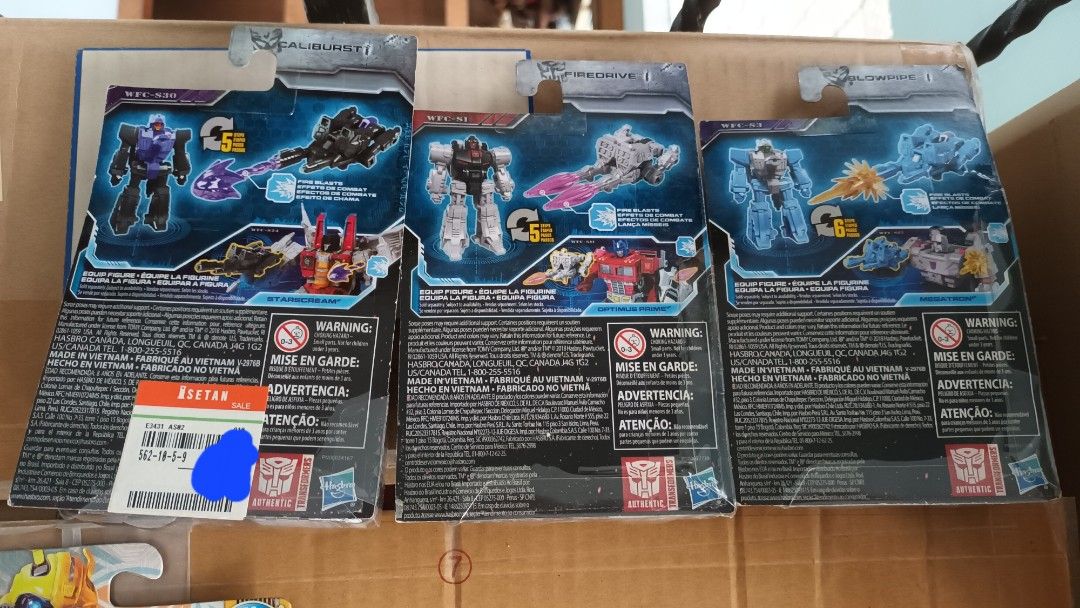 Assorted Transformers (Category: Toy Figures) located in Singapore. Submitted by starscreamie (Listing ID 1465280323, Image 4). Description: SELLING INDIVIDUALLY! 1) BLURR SHATTERED GLASS MISB- $42 2) CYBERVERSE BUMBLEBEE MOSC - $15 3) SIEGE BATTLEMASTERS - $10 EACH 4) OPTIMUS PRIME MOSC - $8 5) LIFT-TICKET MISB - $ 42.