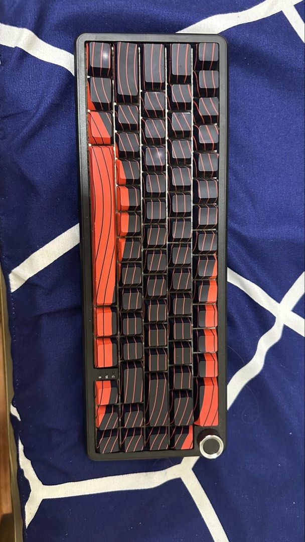 Attack Shark X65 Pro HE Magnetic Switch Keyboard (Category: Computer Keyboard) located in Del Monte. Submitted by des_u (Listing ID 1465231372, Image 1). Description: NO ISSUES WITH BOX PA hot swappable rapid triggers 1ms RGB, with software SOCD.