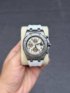 (Category: ) located in . Submitted by jwatchgallery (Listing ID 1465260343, Image 1). Description: .