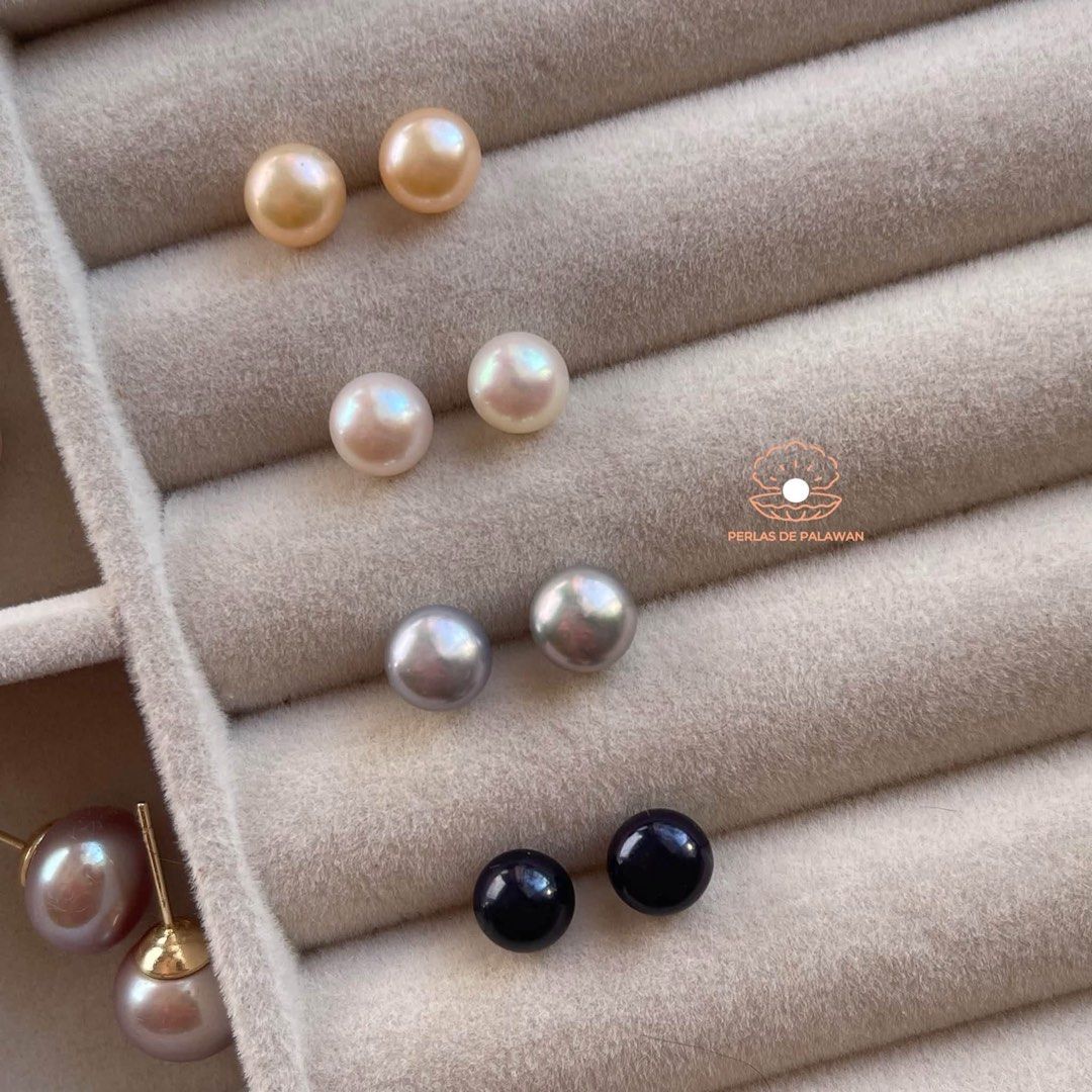 Authentic 7-7.5mm Freshwater Pearl Stud Earrings Siopao Shape (Category: Earrings) located in Manila. Submitted by perlasdepalawan (Listing ID 1465230708, Image 1). Description: 100% REAL FRESHWATER PEARL ✔️ 100% Real/Authentic Freshwater Pearl 💯 ✔️ High Quality Pearl ✔️ Philippines Pearl 🇵🇭 ✔️ made in Palawan, Philippines 🇵🇭 Like and Follow us on FB & IG for more ✨ FB: perlasdepalawanofficial IG: perlasdepalawan .