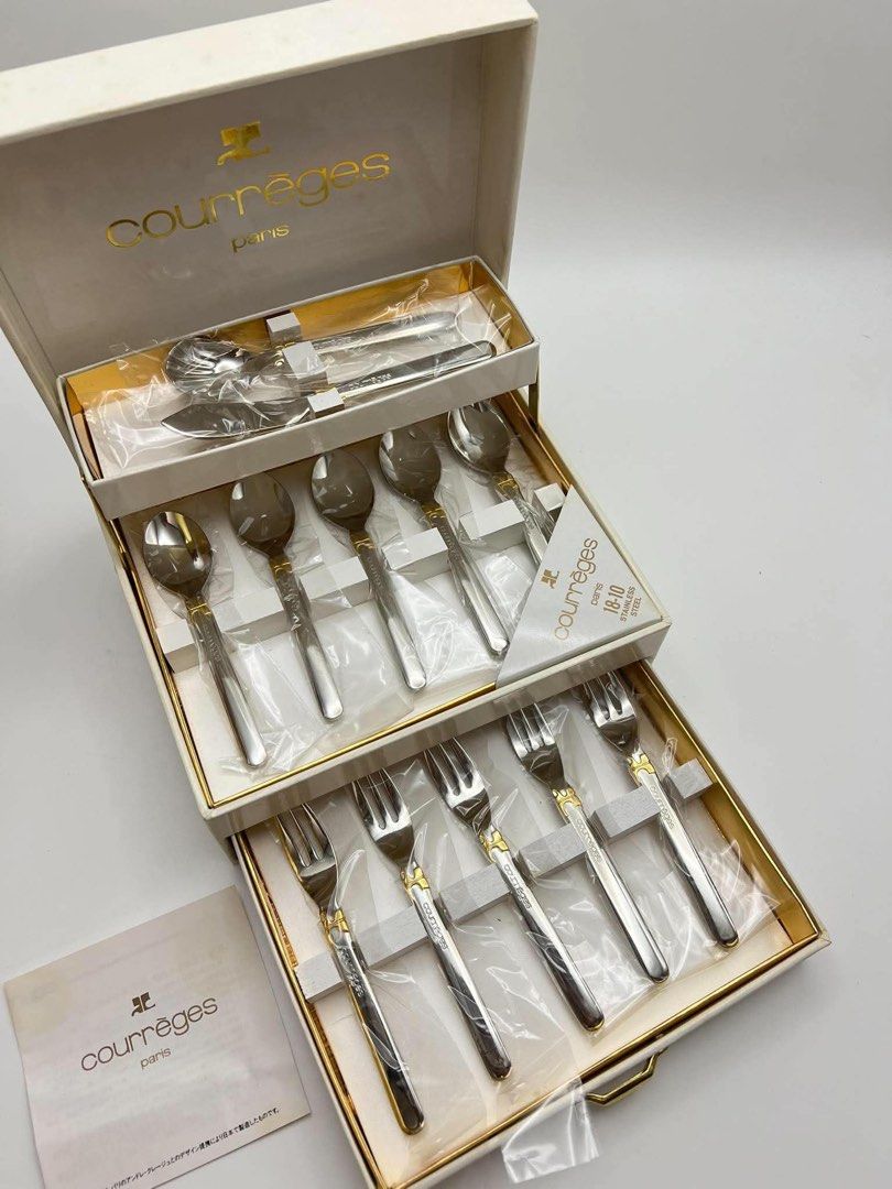 Authentic Bnew unused Courreges desert cutlery (Category: Dinnerware & Cutlery) located in Cagayan de Oro. Submitted by borse_de_amore (Listing ID 1465180385, Image 3). Description: Authentic Bnew unused Courreges desert cutlery Old na un box. But bnew unused po the cutlery itself 2k.
