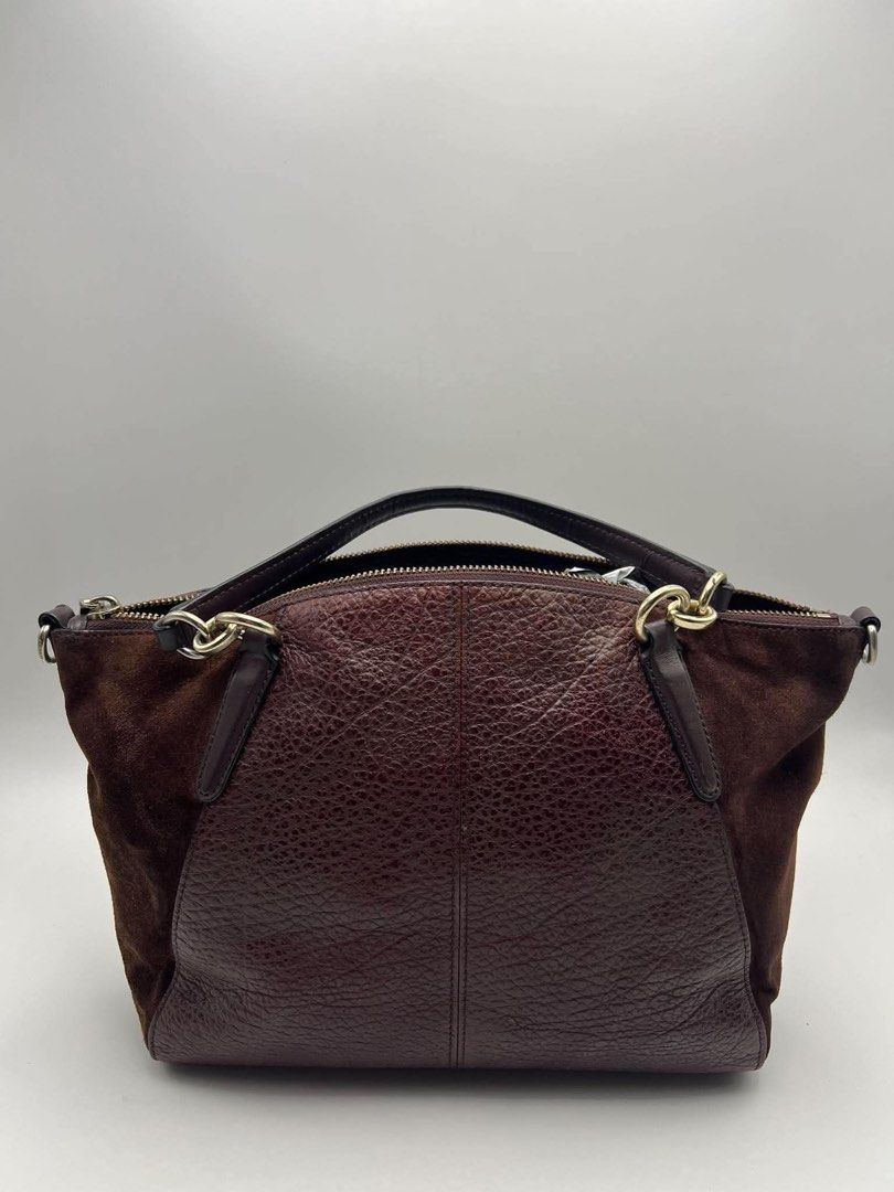 Authentic Coach mini 2 way in Burgundy color (Category: Tote Bags) located in Cagayan de Oro. Submitted by borse_de_amore (Listing ID 1465180967, Image 2). Description: Authentic Coach mini 2 way in Burgundy color Rank B+ signs of use exterior. Interior clean pa. Flaw: Creed may flaw na. With dustbag. 🏷️2,380.