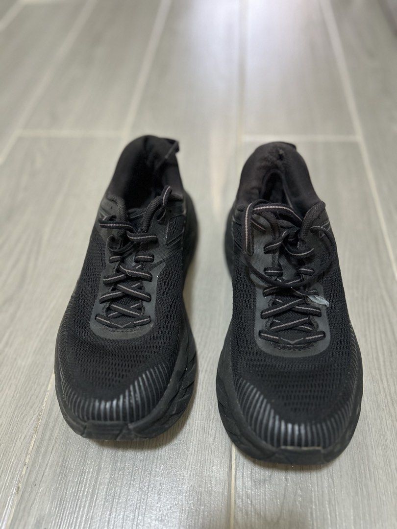 Authentic Hoka (Category: Sneakers) located in Manila. Submitted by daniii_1 (Listing ID 1465237810, Image 1). Description: - Brand/Model: Hoka One One Bondi 7 - Color: Triple Black - Size: Women's US 6 / EU 37.3 / UK 4.5 / JPN 23 (Wide Fit) - Features: Breathable mesh upper, ultra-plush thick cushioned foam sole, includes black laces - Condition: Minor wear visible around the collar and inner lining from regular use, overall still very supportiv