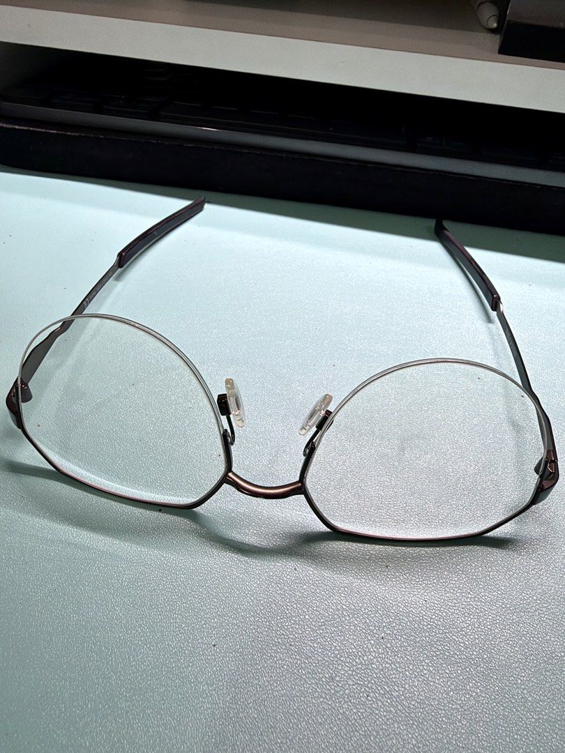Authentic Oakley Inner Foil Pewter Eyeglasses (Category: Sunglasses & Eyewear) located in Pasig City. Submitted by jollybeehappy (Listing ID 1465376472, Image 1). Description: - Brand/Model: Oakley Inner Foil (OX3247-0252) - Color: Pewter - Temple Size: 140 - Material: Lightweight metal frame construction - Comfort: Adjustable nose pads for a custom fit - Lenses: Clean lenses currently installed - Style: Versatile and lightweight everyday optical