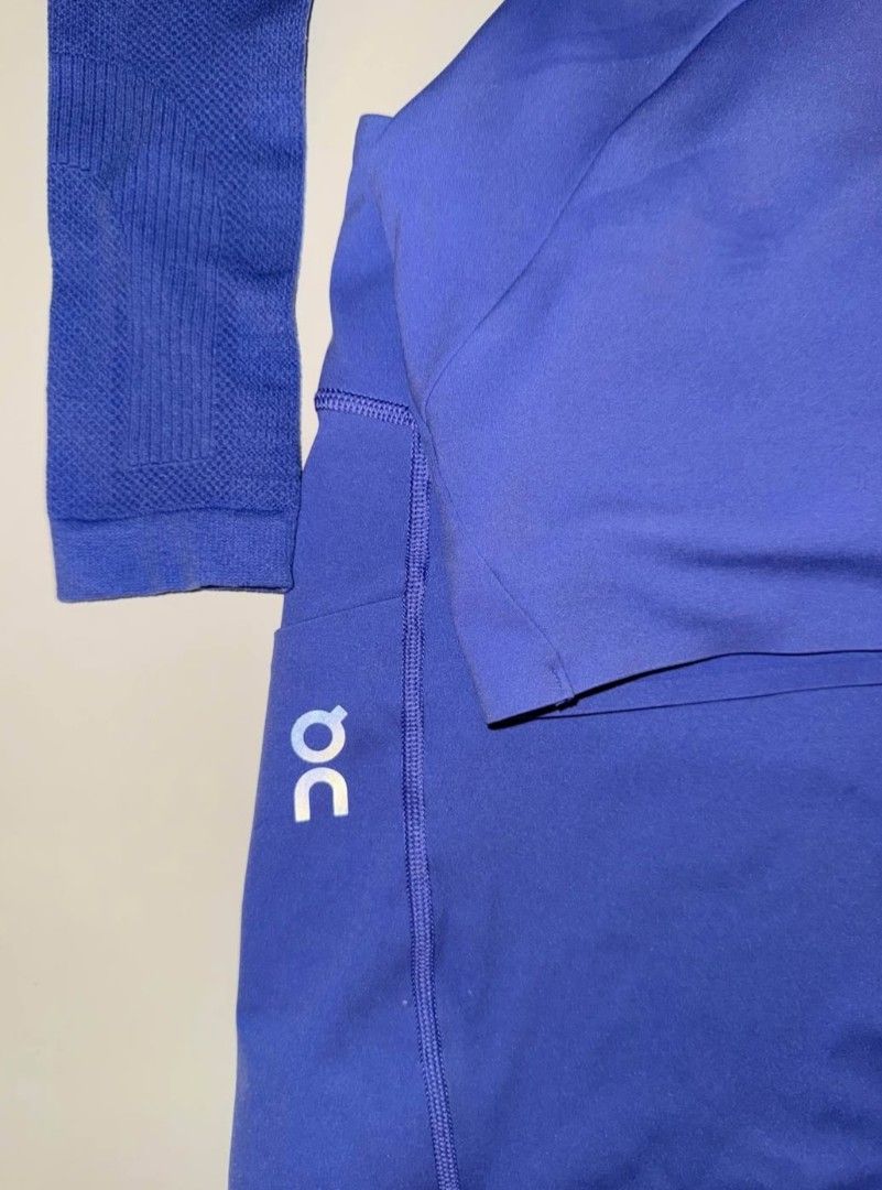 Authentic On Race Kit (Category: Activewear) located in San Joaquin. Submitted by georjuls (Listing ID 1465241908, Image 2). Description: Worn once, in perfect condition. Race crop, 3” tights, and arm sleeves. Size: Small All for 2,555. Not selling individually..
