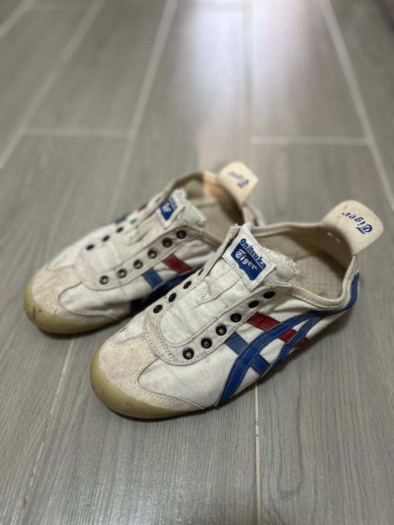 Authentic Onitsuka (Category: Sneakers) located in Manila. Submitted by daniii_1 (Listing ID 1465238162, Image 1). Description: Needs cleaning No flaws.
