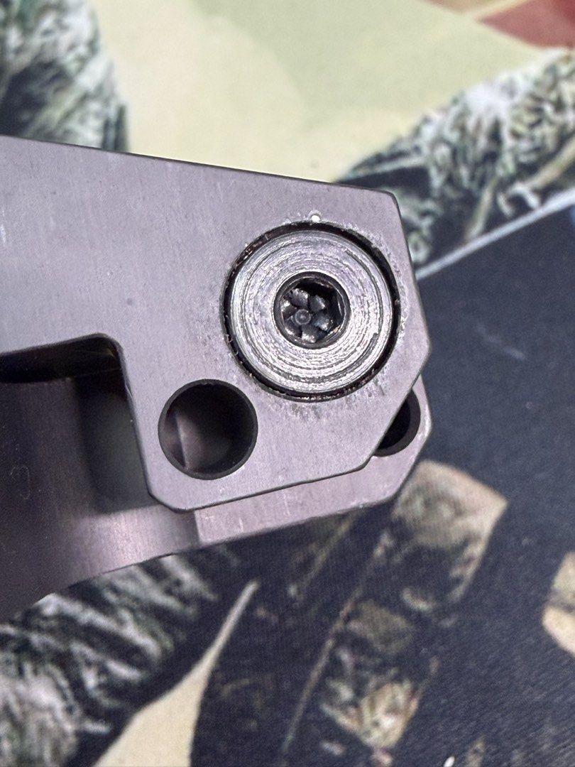 Authentic SureFire FM73 IR Filter for SureFire Hellfighter (Category: Everything Else Others) located in Makati City. Submitted by grandfox.ac2878 (Listing ID 1465324073, Image 3). Description: 8/10 Condition, bought from Surefire in the US. A very Rare SF accessory for your Hellfighter. .