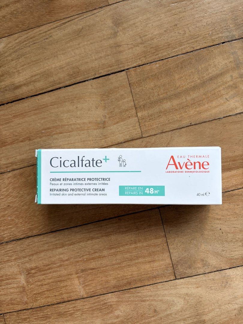 Avène Cicalfate+ Repairing Protective Cream 40ml (Category: Face Care) located in Makati City. Submitted by skinsourcemnl (Listing ID 1465199188, Image 3). Description: - Brand: Avène Cicalfate+ Repairing Protective Cream - Size: 40ml, brand new in unopened box - Benefits: Soothes, repairs, and protects sensitive or irritated skin - Suitable for: The whole family, including babies and children - Origin: Popular French pharmacy skincare essential.