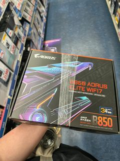 (Category: ) located in . Submitted by screwdriverofheaven (Listing ID 1465263737, Image 1). Description: .