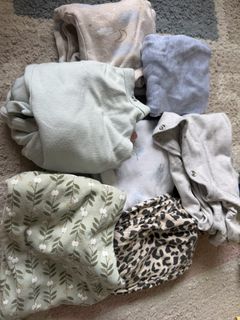 (Category: ) located in . Submitted by littlehazelnutty (Listing ID 1465217408, Image 1). Description: .