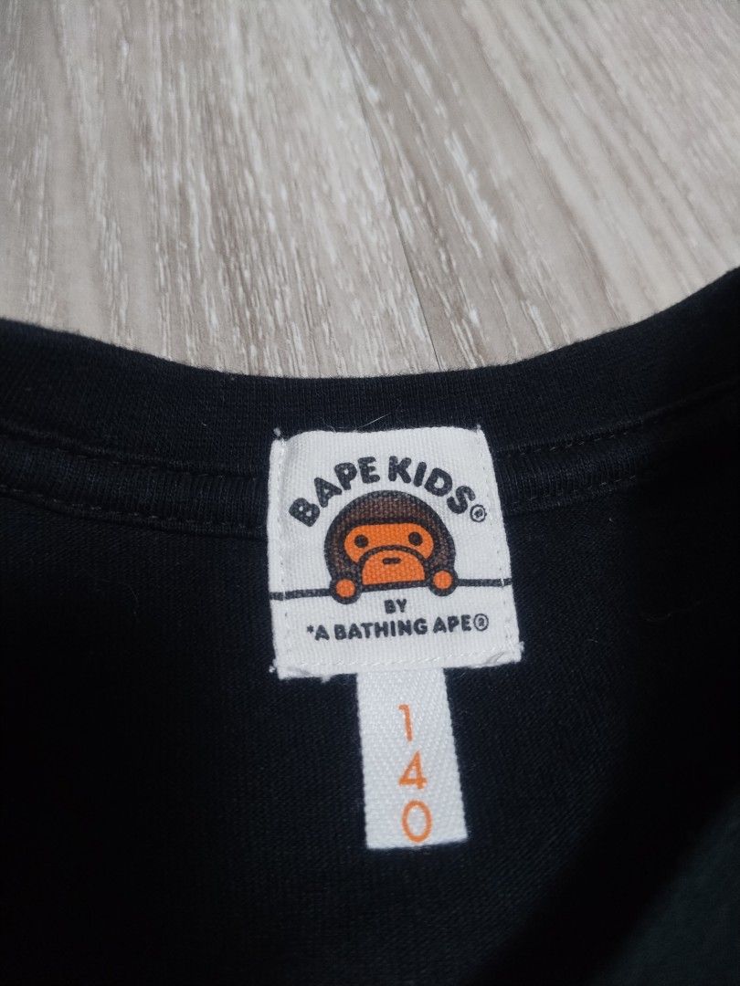 BAPE BIGHEAD COYFISH (Category: Babies & Kids Fashion) located in Manila. Submitted by liljhayvillanueva (Listing ID 1465359772, Image 2). Description: Bape bighead size 140 colorate 9.5/10 issue x.