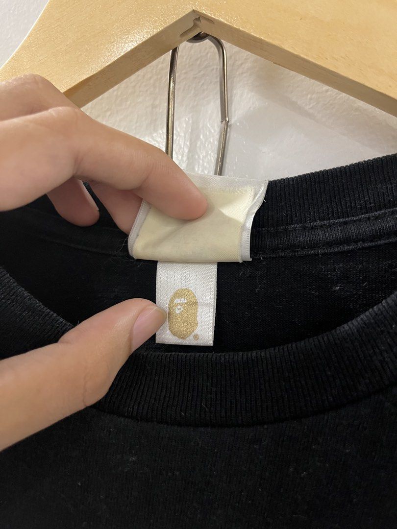 BAPE DSMG (Category: Activewear) located in San Manuel. Submitted by a.frncxo13 (Listing ID 1465197249, Image 2). Description: Authentic L on Tag.