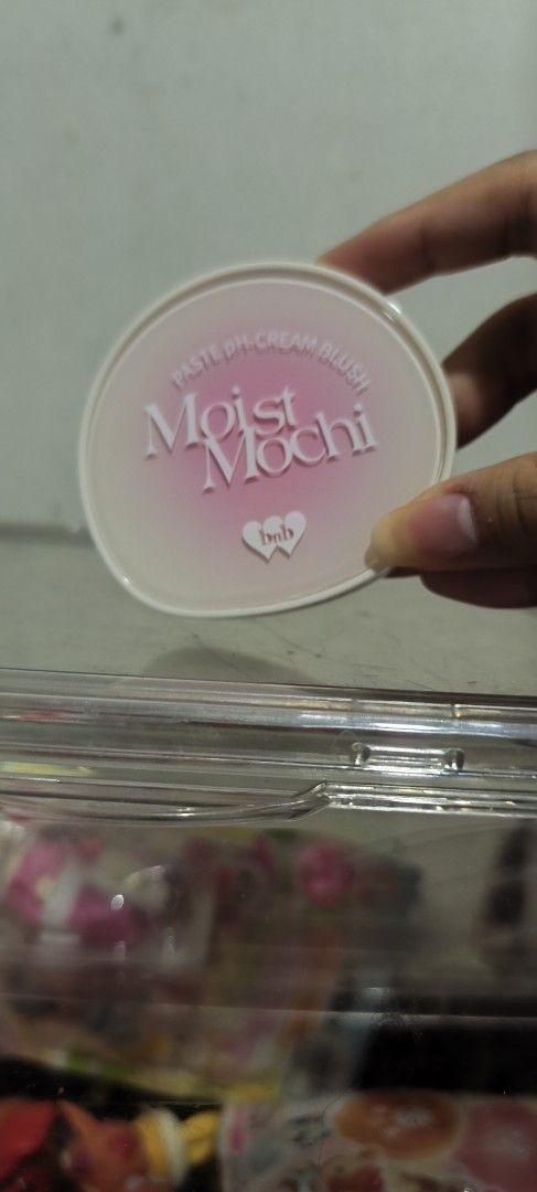 Barenbliss Moist Mochi Paste (Category: Makeup) located in Manila. Submitted by jelaibinzz (Listing ID 1465264540, Image 2). Description: - orig price is 420 - shade is P06 - brand new not used - rfs already have one .