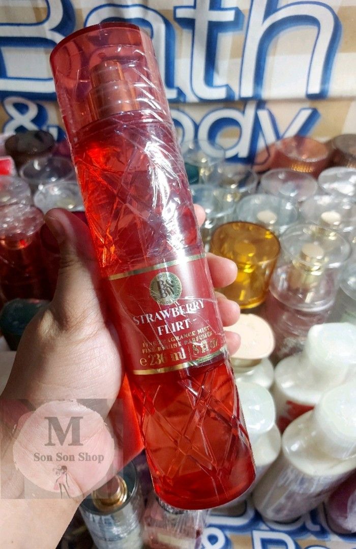 Bbw👉STRAWBERY FLIRT👈 (Category: Fragrance & Deodorants) located in Manila. Submitted by msonsonshop (Listing ID 1465313397, Image 1). Description: A sweet, fruity-floral fragrance featuring key notes of strawberry jam, vibrant poppy, and cotton candy musk. 🇵🇭On hand from🇨🇦 👉MIST 👉FULL PAYMENT REQUIRED BEFORE SHIPPING 👉FOR PICK OR MEET UP CASH PAYMENT ONLY. ❌️No paper bag inclusion 👉Dont Forget to share your experience by leaving a revie