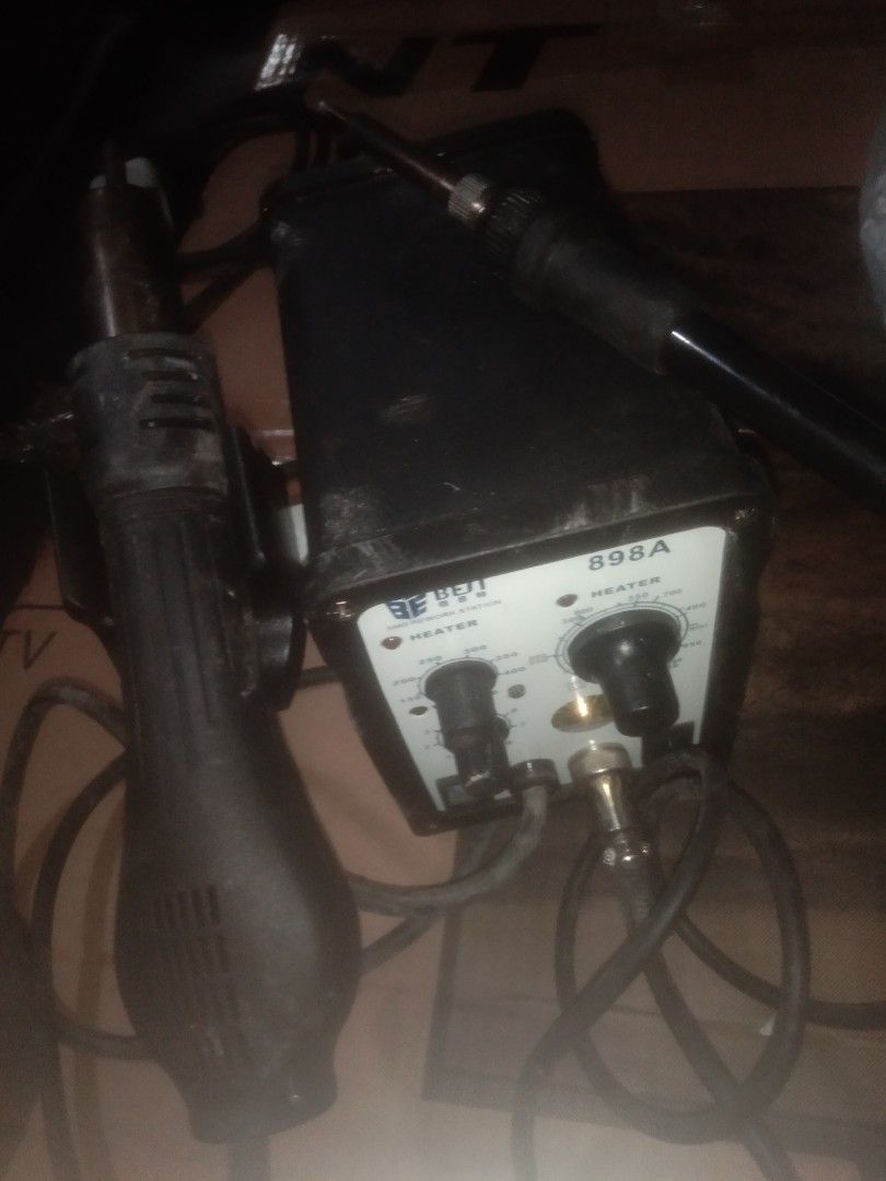 Best 2 & 1 SMD Reworks Station (Category: Other Accessories) located in Manila. Submitted by spider.53659f (Listing ID 1465222867, Image 2). Description: Best 2 & 1 SMD Reworks Station working no issue smooth unit pickup lang sa place ko.