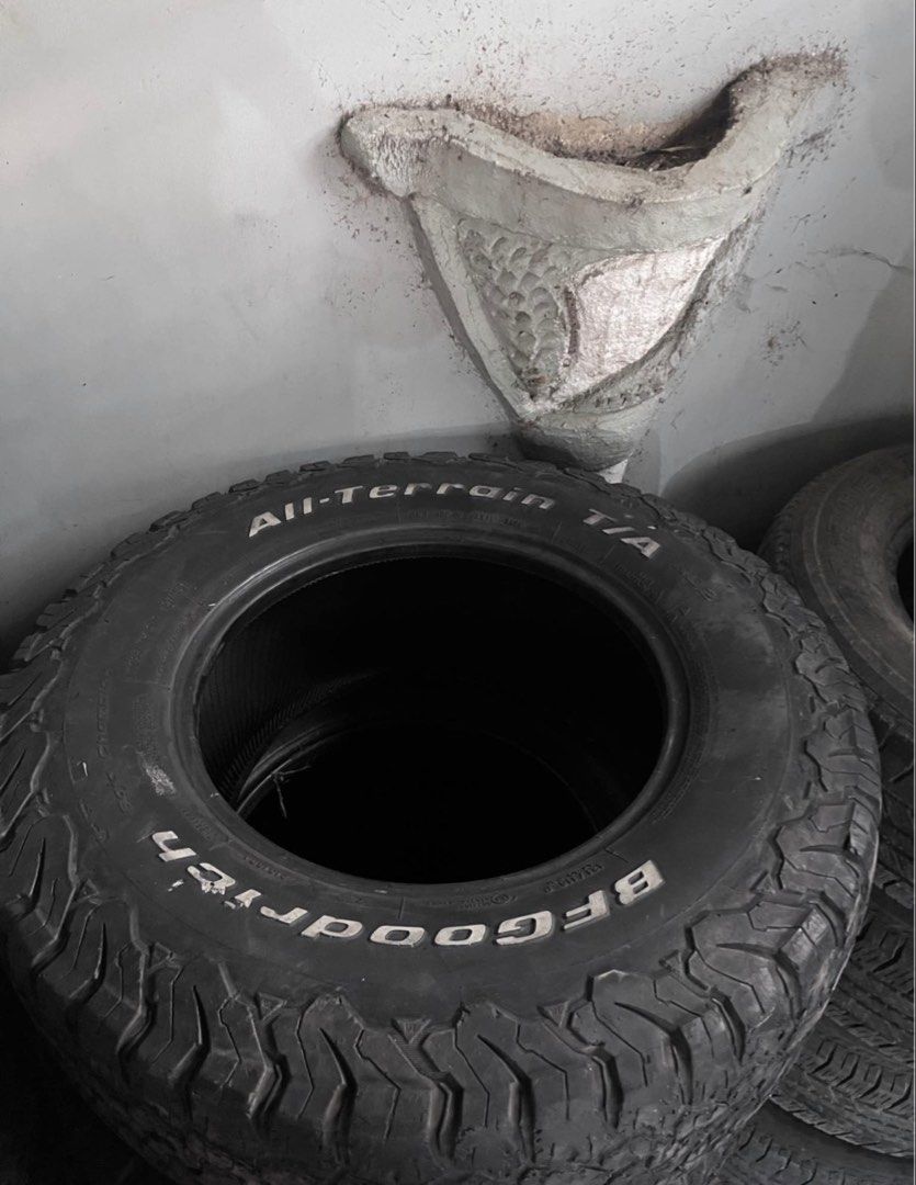 BFGoodrich All-Terrain KO2 Tires (Category: Mags and Tires) located in Taguig. Submitted by monomarketph (Listing ID 1465299049, Image 2). Description: BFGoodrich All-Terrian KO2 Tires 285/70r17 Thread Life 70% .