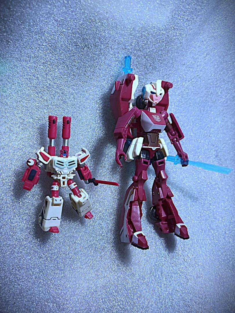 BIB PE-09 NINJA Core Class Perfect Effect Autobot Transformers (Category: Kids Toys) located in Pasay City. Submitted by Chariselyn (Listing ID 1465351188, Image 3). Description: BIB PE-09 NINJA (1,000+sf) Core Class Perfect Effect Autobot Transformers Scale: 3 inches Stock: 1 Box Condition: 10/10 Issues: 0 Accessories: complete (Arcee not included) Mode of Payment: GCash or through your rider Shipping options: Payment first before delivery, via 
