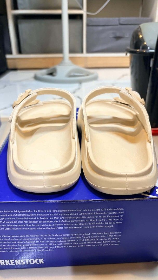 Birkenstock Mogami Terra Stealth 2-Strap Apex Eggshell Size 40 (Category: Slippers & Slides) located in Imus. Submitted by alecsssss (Listing ID 1465201050, Image 3). Description: - Model: Birkenstock Mogami Terra - Colorway: Apex Eggshell - Size: 40 Regular Fit - Design: Dual-strap with adjustable buckles - Features: Water-resistant, rugged outsole built for the outdoors - Inclusions: Original blue box included.