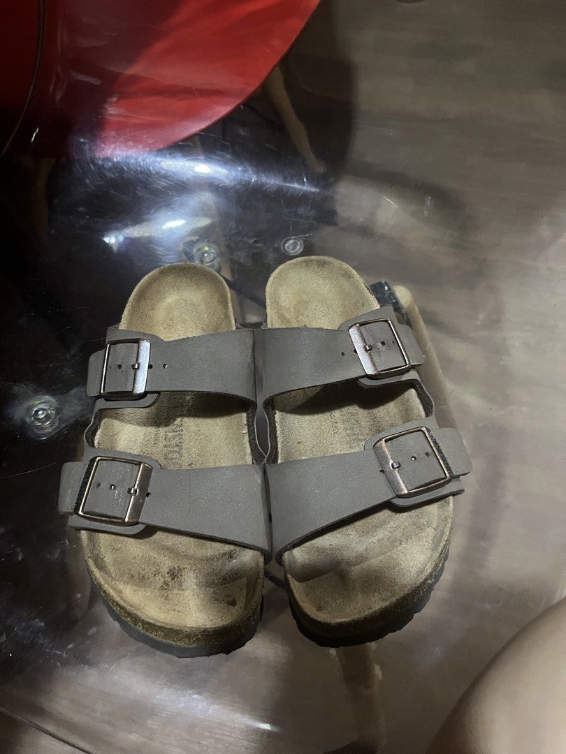 Birkenstock size 5 narrow fit (Category: Sneakers & Footwear) located in Davao. Submitted by jackie2276 (Listing ID 1465288477, Image 1). Description: In good condition, slightly use. .
