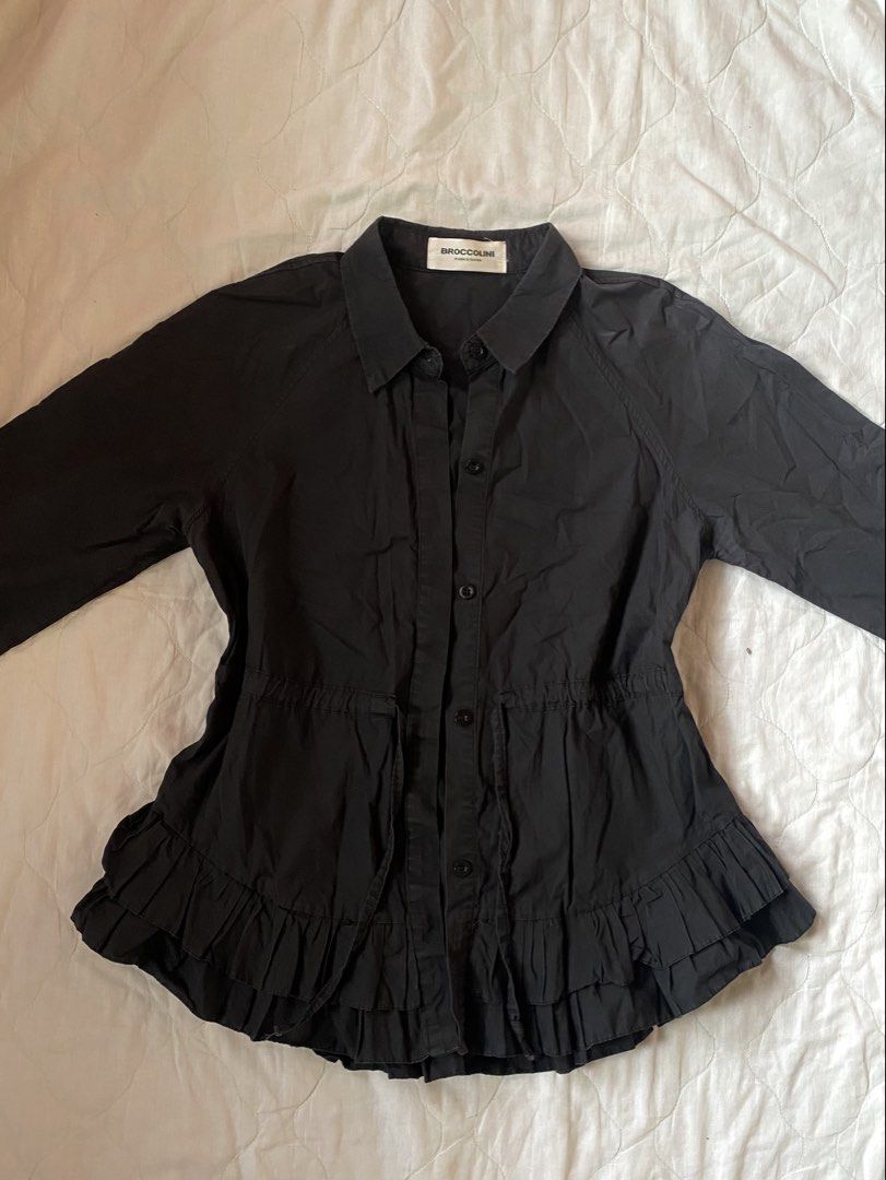 Black Button-Up Siren Blouse Longsleeve with Ruffle Hem (Category: Blouses) located in Quezon City. Submitted by viacb (Listing ID 1465133551, Image 1). Description: mop: gcash mod: jnt *location: quezon city.